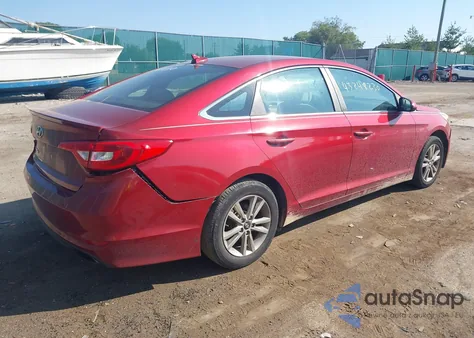 2015 Hyundai Sonata Se z USA, uszkodzony, nr VIN 5NPE24AF1FH172995